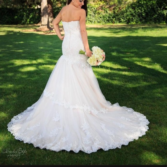 David Tutera Wedding Gown (Mon Cheri 2015) - Picture 3 of 9